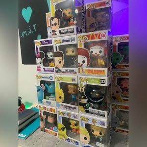 FUNKO pop lot, Disney
